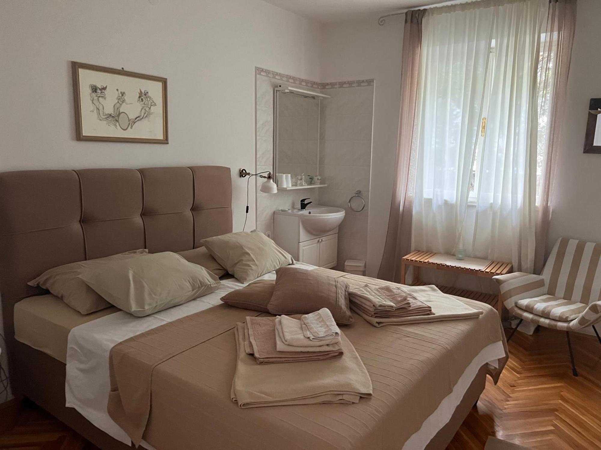 Apartments Lorenandreja Раб Экстерьер фото