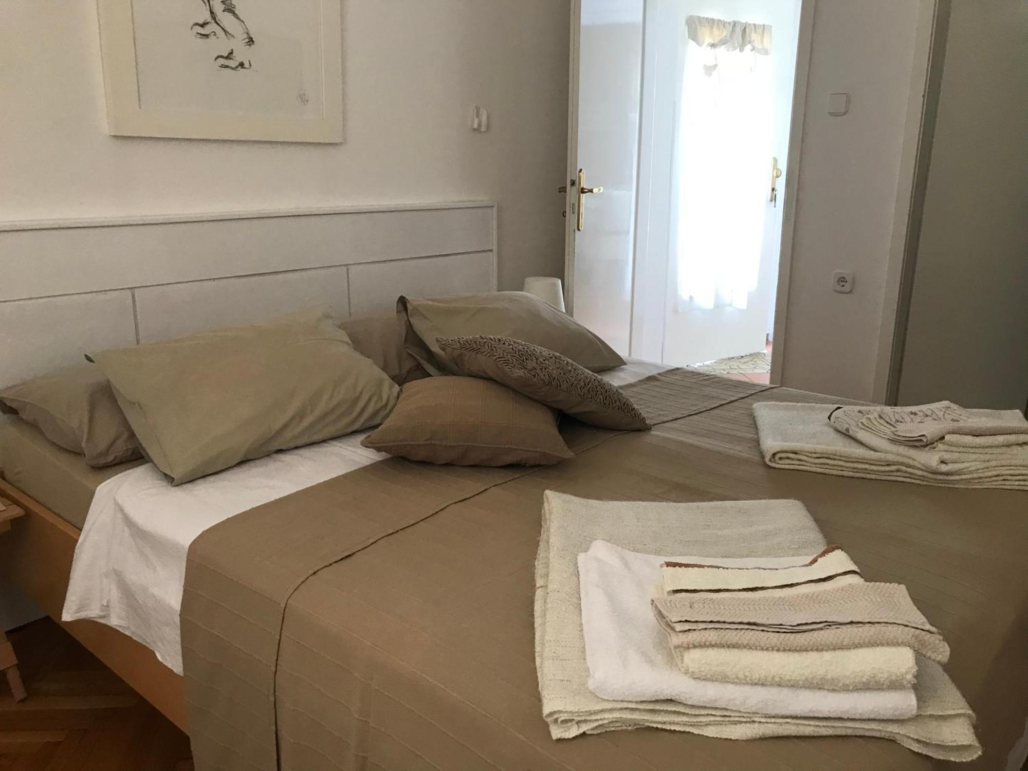 Apartments Lorenandreja Раб Экстерьер фото